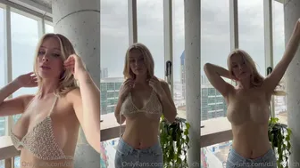 Daisy Keech Seductively Plays With Her Pasties In This Blonde Tease Video From OnlyFans