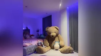 Lauren Alexis Twerking In Black Lingerie While Stripping For Her Fans In This Leaked OnlyFans Video