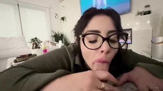 Nerdy Girl Momokun Casually Sucks Her Boyfriend Off
