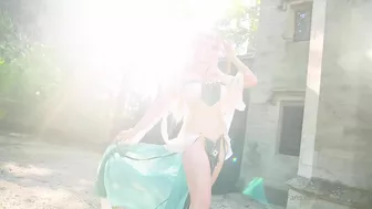 Jessica Diaz Teases in Zelda Cosplay for Full Length Porn Video