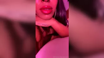 Stephanie Silveira Naked Tease Onlyfans Video Tape Leaked