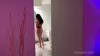 Arabella Mia Teases as Horny Roommate Craves Cock in Amateur Video