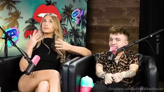 Lillian Phillips Leaked Sex Tape Video With A Horny Midget