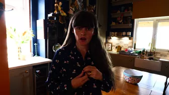 Sydney Harwin Must-Watch Video Where Mommy Cant Be Late For Her Hardcore Fuck Session