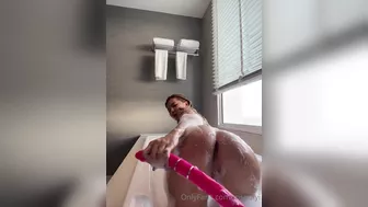 Amazing FRESH VIDEO TAPE: Ms Puiyi Nude Bathtub Masturbation Video Tape