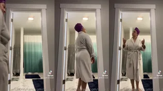 Tati Evans Teases with Dildo in Naughty TikTok Style OnlyFans Video