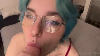 Lyra Crow Teases Her Tight Body in Unreleased OnlyFans Video