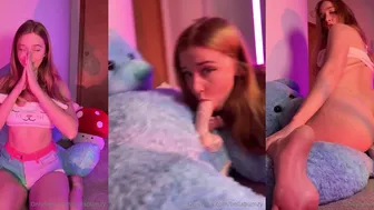 Bellabvmsy Teases in Nude OnlyFans Dildo Riding Video