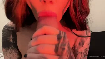 Willow Harper Tease Her Pussy With A Dildo In Solo Toy video