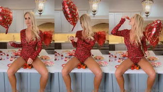 AshleyK Teases Her Giant Fake Tits in Exposed Hawaii OnlyFans Nudes Video