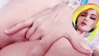 Exclusive Sia Siberia Teases in Nude Leaked Video