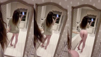 Belle Delphine Naked Teasing in Bath Onlyfans Leaked Video