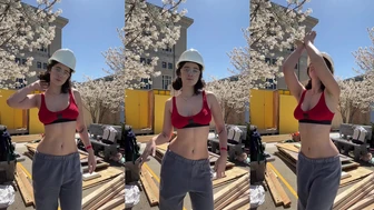 Hotblockchain Teases Her Sexy Body in Exclusive Exposed Video