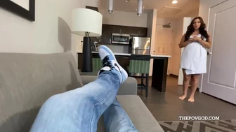 Vivian Taylor Teases in POV Stepsister Vacation Fuck Video