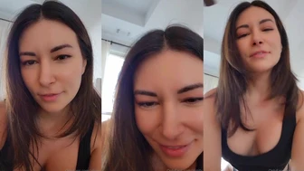 Alinity Teases Tits in POV OnlyFans Leak Video