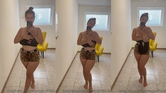 Mady Gio Tease Her Giant Juggs in Wet Solo Video