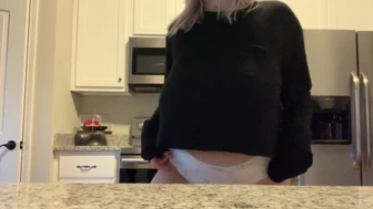 Whiptrax Teases Her Huge Ass in Epic egirl Nude Video