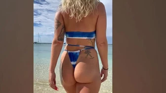 Elana Bunnz Teases Public Fuck On Her Jetski In Must-Watch Video