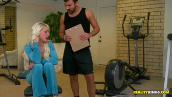 Sophie Dee Stars in Leaked Fansly Fuck Video