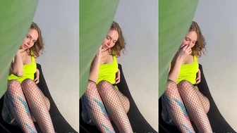 Riley Reid Teases Her Perky Tits in Leaked OnlyFans Nude Video