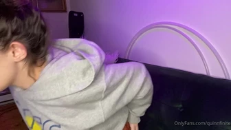 QuinnFinite Teases her Giant Booty in Leaked Nude Patreon Video