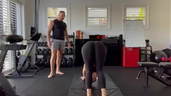 Isabelle Eleanore Teases in Gym Tights During Leaked OnlyFans Strip Video