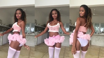 Putri Cinta Teases in Steamy Asian Amateur Video