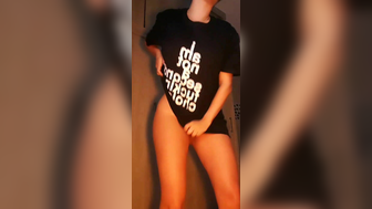 Melwood Dancing Only Wearing Her T-shirt Just To Be More Sexy Onlyfans Leaked Video