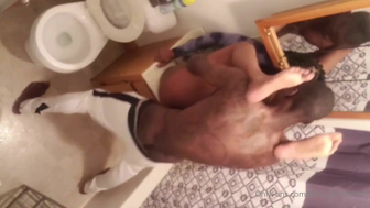 Turnupmonster Couple Fucking In The Bathroom Sextape