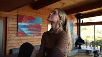 Caroline Zalog Nip Slip Ice POV Video Leaked
