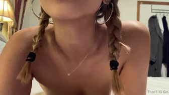 That1iggirl Rubbing Tits On Her Pillow Onlyfans Leaked Video