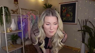 Kat Wonders Weekly Lingerie Haul Nude Video