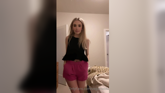 Tiny Little Slut Vegansoda Boobs Out Teasing Onlyfans Leaked Video