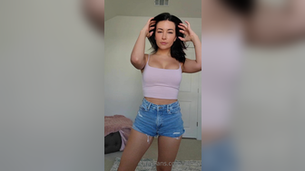 Alinity Loves To Tease For Her Fans In Live Stream Onlyfans Leaked Video