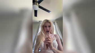 Msfiiire Sucking Huge Dildo Taking Boobs Out Slowly Onlyfans Leaked Vide