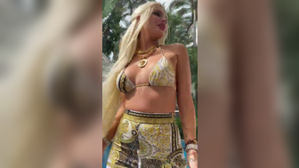 Bella Thorne Cute Bikini Babe Chatting Near Pool Onlyfans Leaked Video