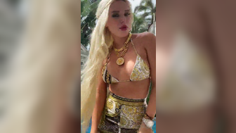 Bella Thorne Cute Bikini Babe Chatting Near Pool Onlyfans Leaked Video