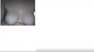 Pretty BBW Babe Shows Her Tits And Teasing Omegle Video