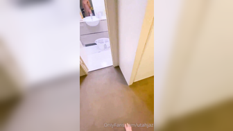 Utahjaz Teen Hottie Gets Fucked In Bathroom While Working OnlyFans Video