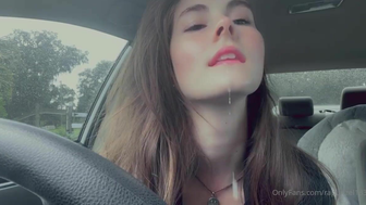 Rapunzel1333 Horny Bitch Teasing Her Fans OnlyFans Video