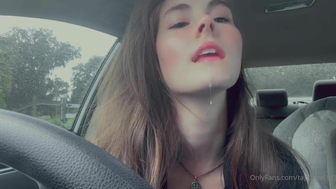Rapunzel1333 Horny Bitch Teasing Her Fans OnlyFans Video