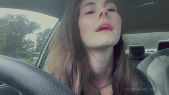 Rapunzel1333 Horny Bitch Teasing Her Fans OnlyFans Video