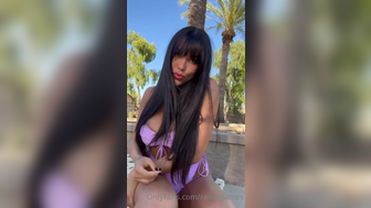 Rainey James Exposes Her Boobs In Public For Her Fans Onlyfans Video
