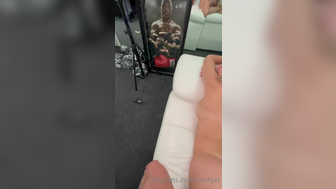 Utahjaz Moaning Chick Getting Pounded On Couch Onlyfans Video