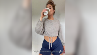 Realitywithriss.vip Getting Naked And Shows Herself On Cam Onlyfans Video