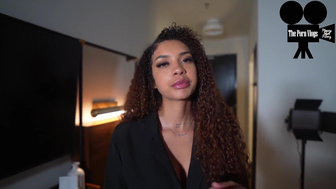 The Porn Vlogs - Braceface Baddie With Fat Ass Got Freaky In The Dressing Room & In The Car