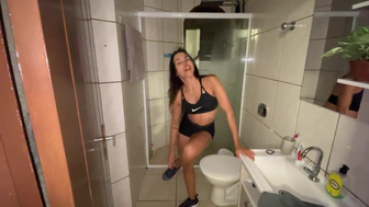 Fablazed Naughty Chick Rubbing Pussy for Her Boyfriend and Getting Soaked by Piss Video