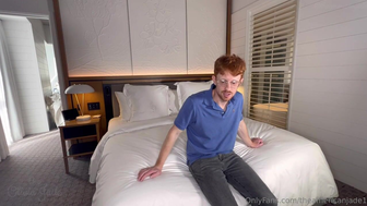 Theamericanjade1 Hooked up a Guy and Fucking him Passionately on Bed Onlyfans Video