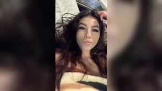 Gorgeous girl has her wet pussy eaten on periscope by her boyfriend